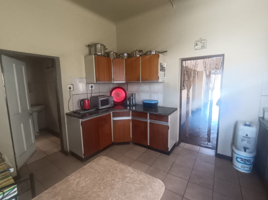 2 Bedroom Property for Sale in De Beers Northern Cape